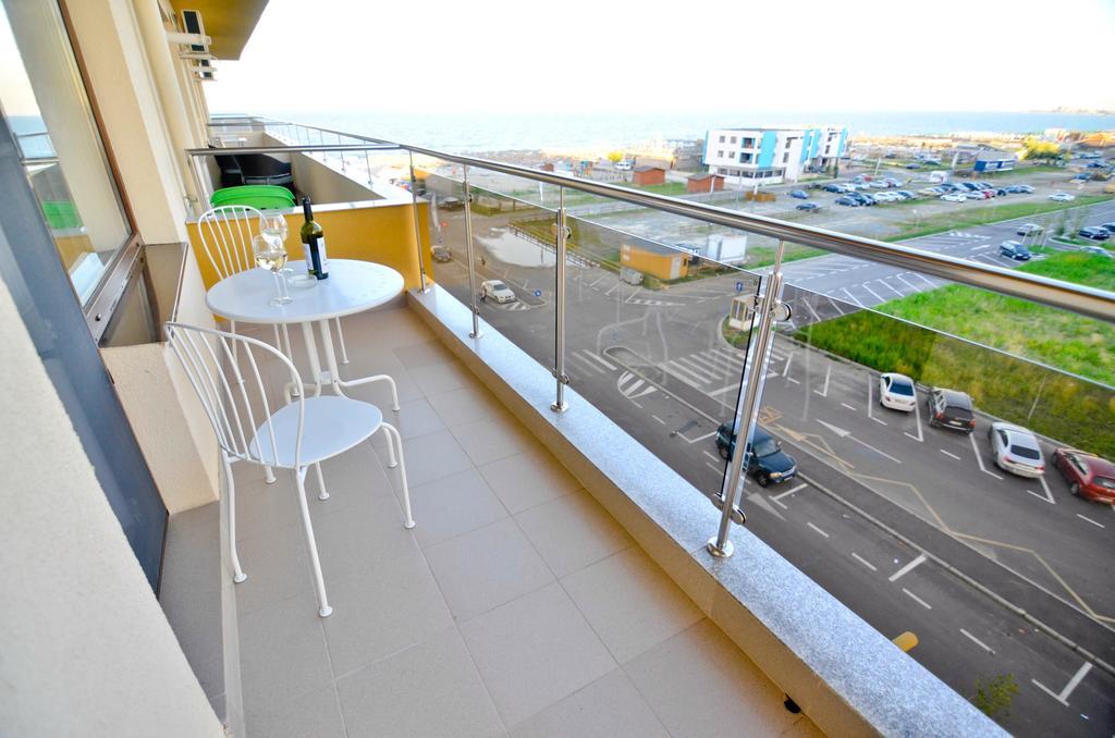 Apartment Sea View