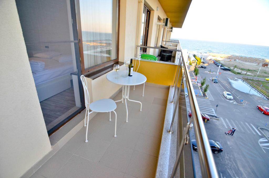 Apartment Sea View