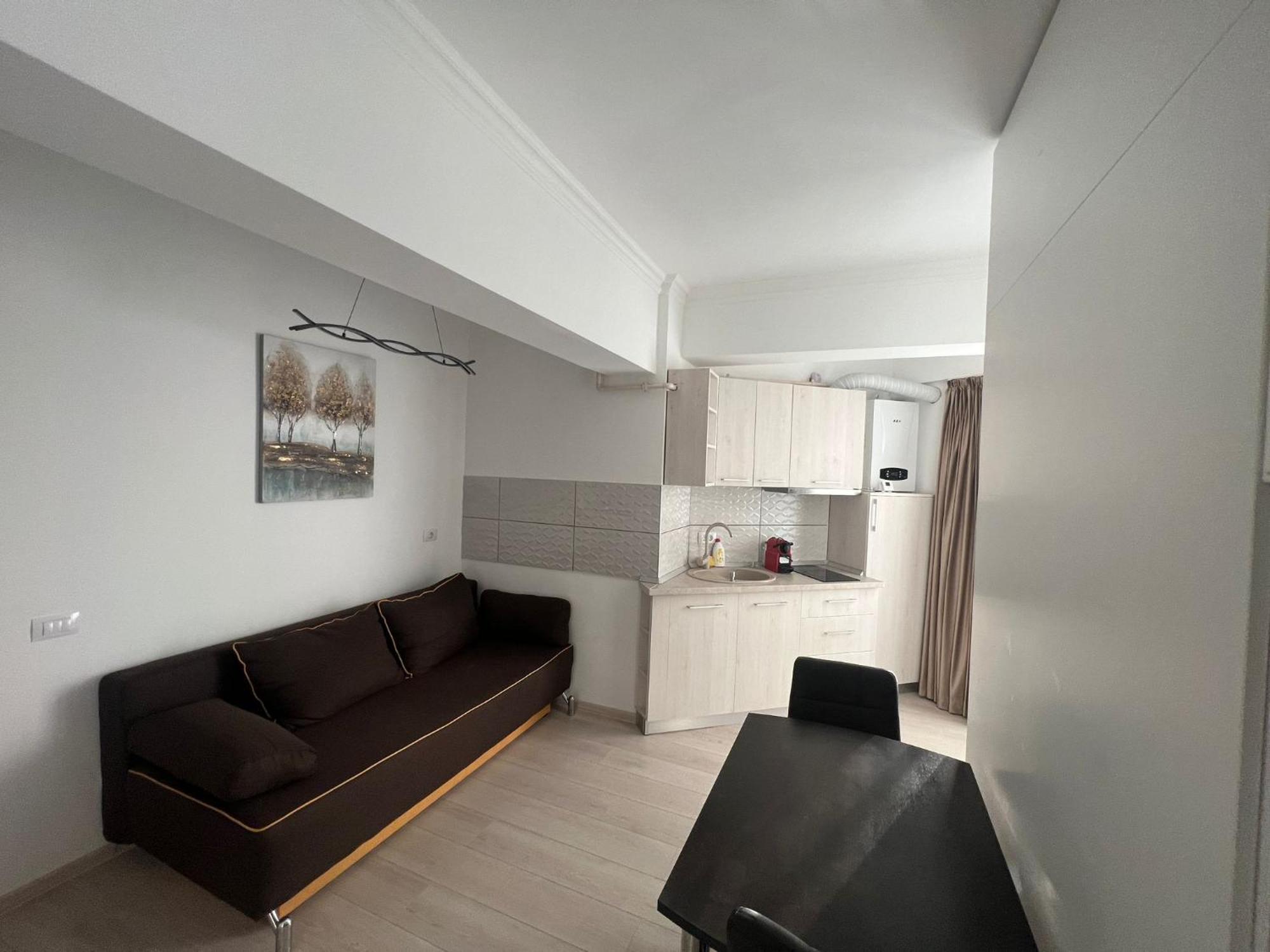 Apartament cu vedere la lac
