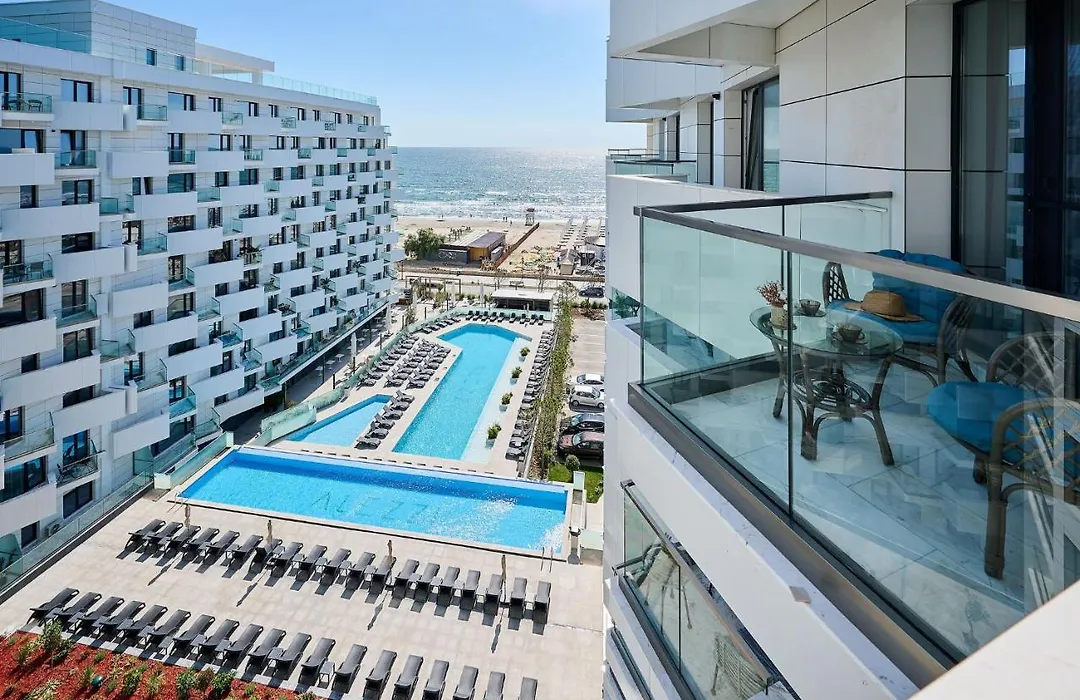 Summer Infinity Apartment Beach Resort-1