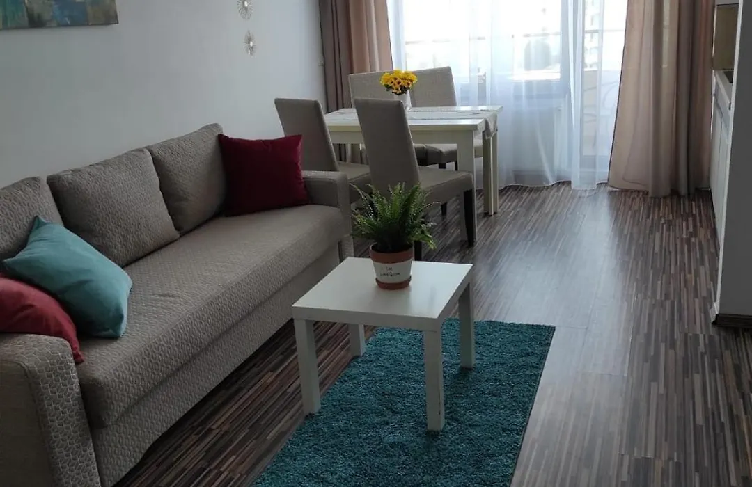 Seaview Cancun Apartments Summerland Mamaia-1