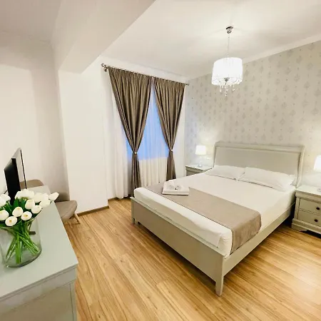 Royal Moonlight Apartment-2