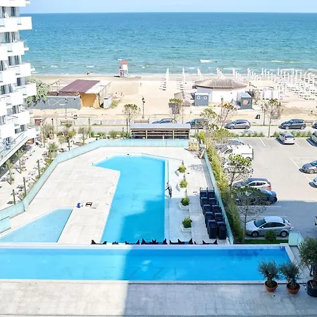 Magic Studio In Infinity Beach Resort Pool & Parking-3