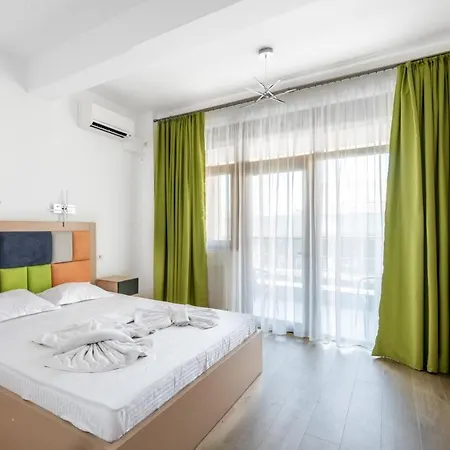 Sns Apartament Regal-2
