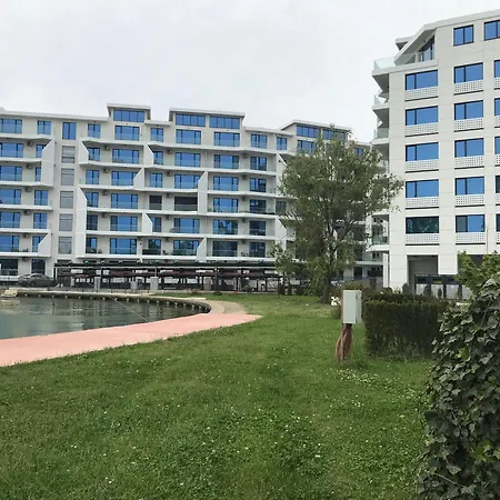 Ammos Apartment Mamaia-3