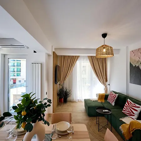 Seaside Serenity Apartment In Infinity Beach Resort - Parking-2