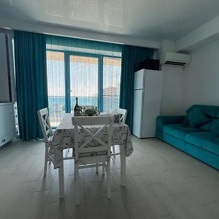 Seaside Apartment-3