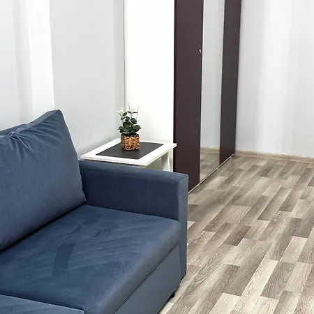 Crazy Apartament 13 Summerland-2