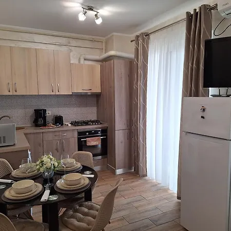 Ayka Apartment-3