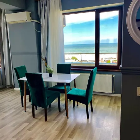 Dolce Aqua Summerland Apartments-3