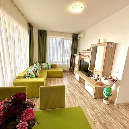 Summerland Seaview Suites-2