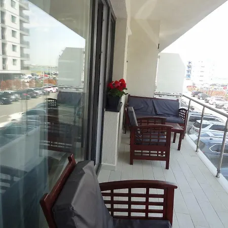 Emerald Desilva - Loft And Nuba Beach-2