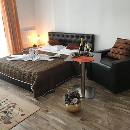 Loft Holiday-2