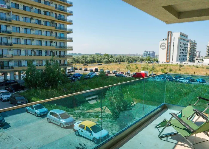 North Club Apartments II Mamaia