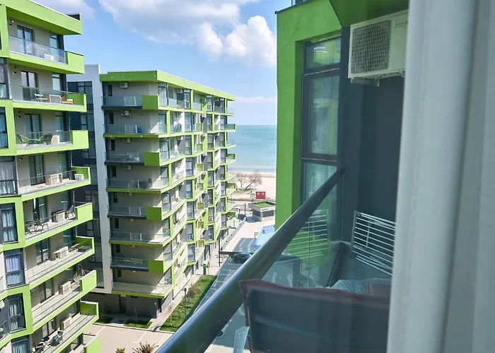 Moonlight Studio - Spa N Pools Beach Resort Mamaia