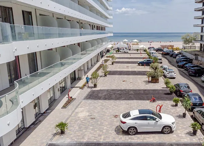 Mamaia Nord Luxury Beach