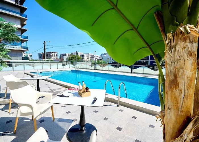 Turquoise Apartment Nord10 - Pool N Parking Mamaia