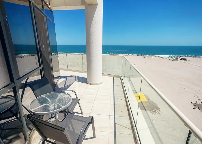 Riviera Residence Apartments Mamaia