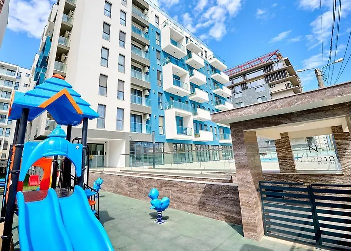 Sunny Home Apartment Nord10 Pool & Playground Mamaia