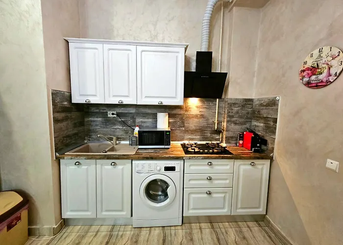 Monaco Summerland Apartments Mamaia