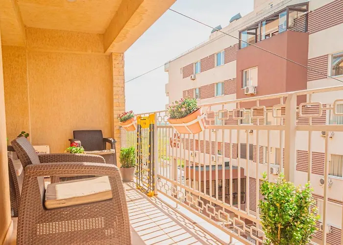 Mira Apartment Mamaia