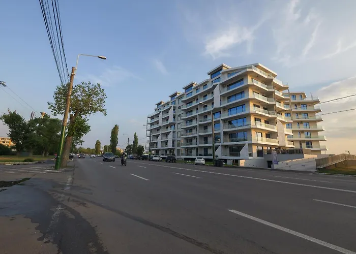 Purple Luxury Apartment Lake On Mamaia
