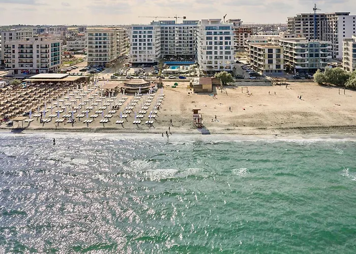 Jad Apartment In Infinity Beach Resort - Parking Mamaia