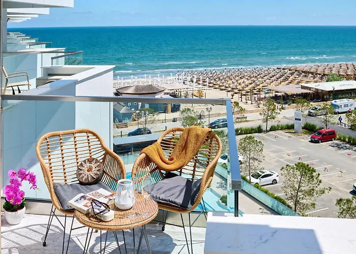 Nova Seaview Apartment In Infinity Beach Resort - Parking Mamaia