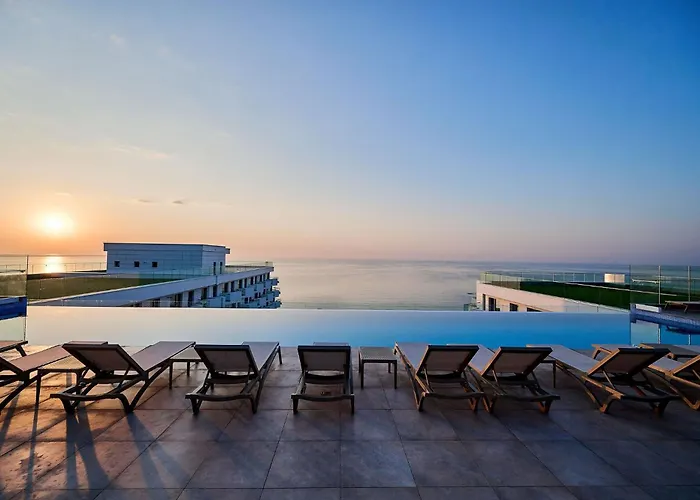 Good Vibes Apartment In Inifinity Pool&Spa- Parking Mamaia