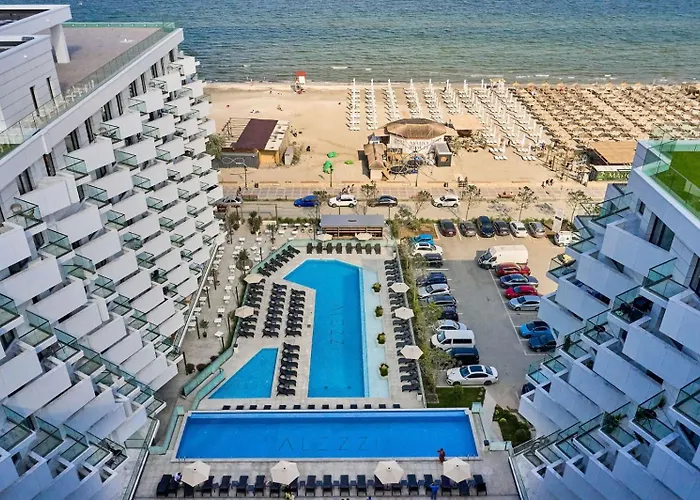 Retro Apartment In Infinity Beach Resort Mamaia