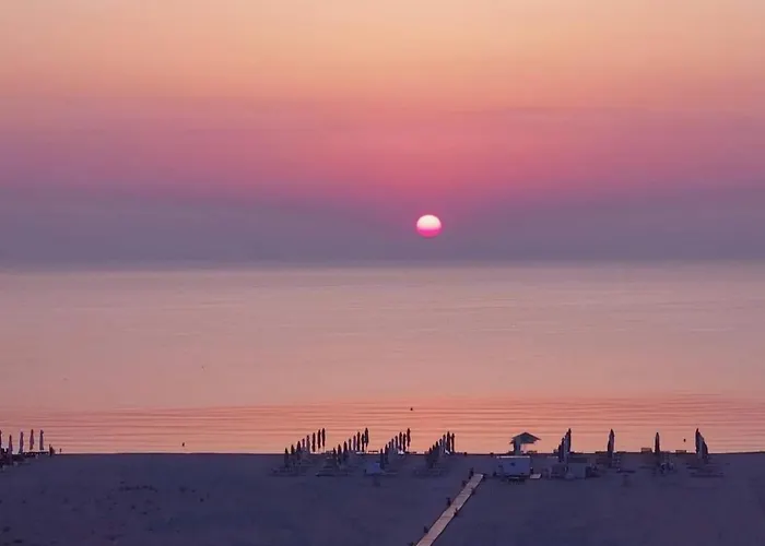 Mirage By The Sea Apartment Mamaia