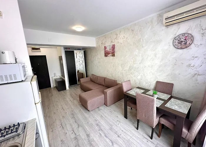 Summerland Seaview Suites Mamaia