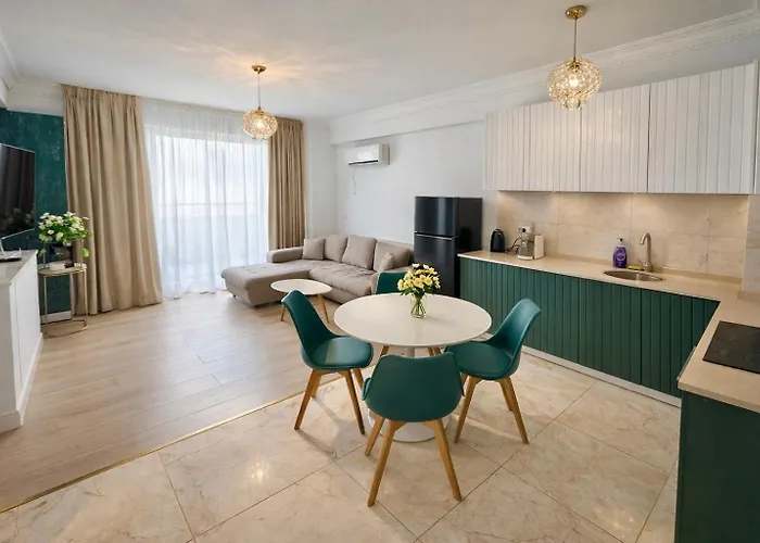 Solid Residence Melody Mamaia