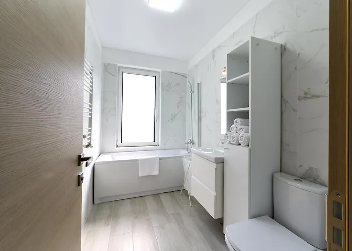 Kida'S Apartment In Nord10 - Pool & Playground Mamaia