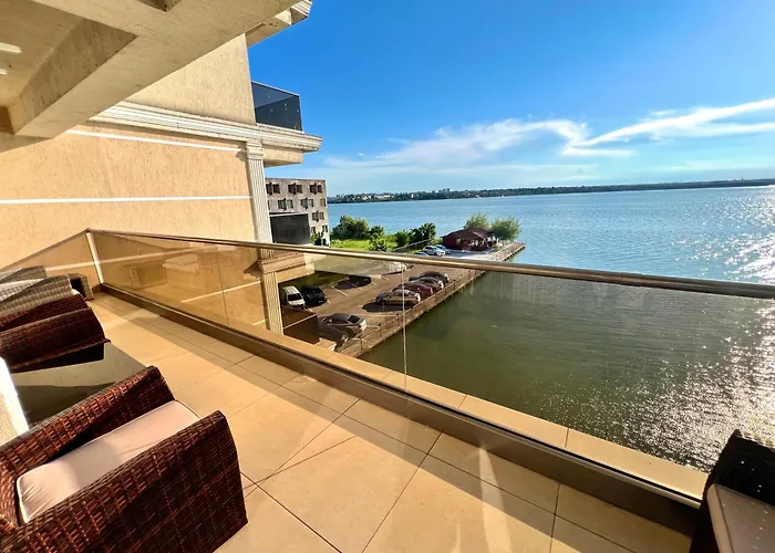 Lake Apartments Solid Mamaia