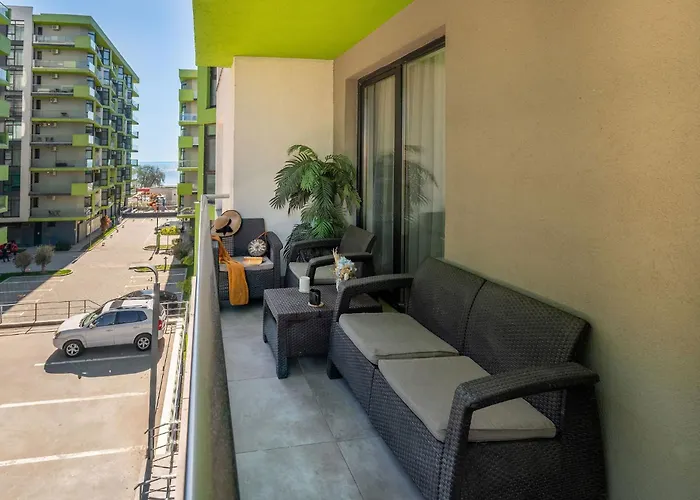 Sunset View Apartment- Spa Pools Resort Mamaia