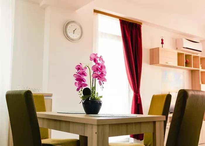 Orchid Apartment Summerland Free Parking Mamaia